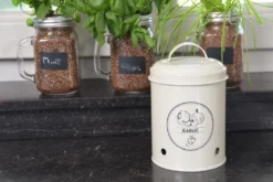 Esschert Design Vorratsdose Knoblauch; C2068 -Mepalhom Geschaft 607b8e667962984c7abdf82b8e9541df