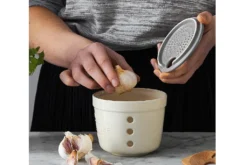 Mason Cash Knoflook Rasp + Kom Innovative Kitchen 26 Mason Cash Knoflook Rasp + Kom Innovative Kitchen -Mepalhom Geschaft 8e6aba9353ce484e233ee66721c97885