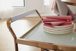 WOHNLING Design Servierwagen Gold 67x80x45 Cm | Mobiler Beistelltisch | Speisewagen Mit Glasplatte | Küchenwagen Milchglas | Teewagen | Mini Bar Auf Rollen 11 WOHNLING Design Servierwagen Gold 67x80x45 Cm | Mobiler Beistelltisch | Speisewagen Mit Glasplatte | Küchenwagen Milchglas | Teewagen | Mini Bar Auf Rollen -Mepalhom Geschaft adda00d947341391a7aab8ed26d17195